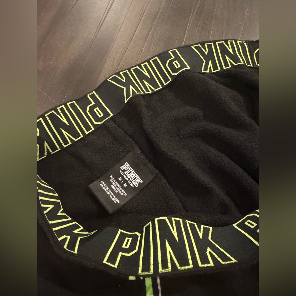 Woman’s size medium pink brand cozy shorts. - Picture 3 of 4
